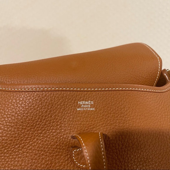 Authentic Hermés Evelyne III GM Crossbody Bag - Picture 6 of 13